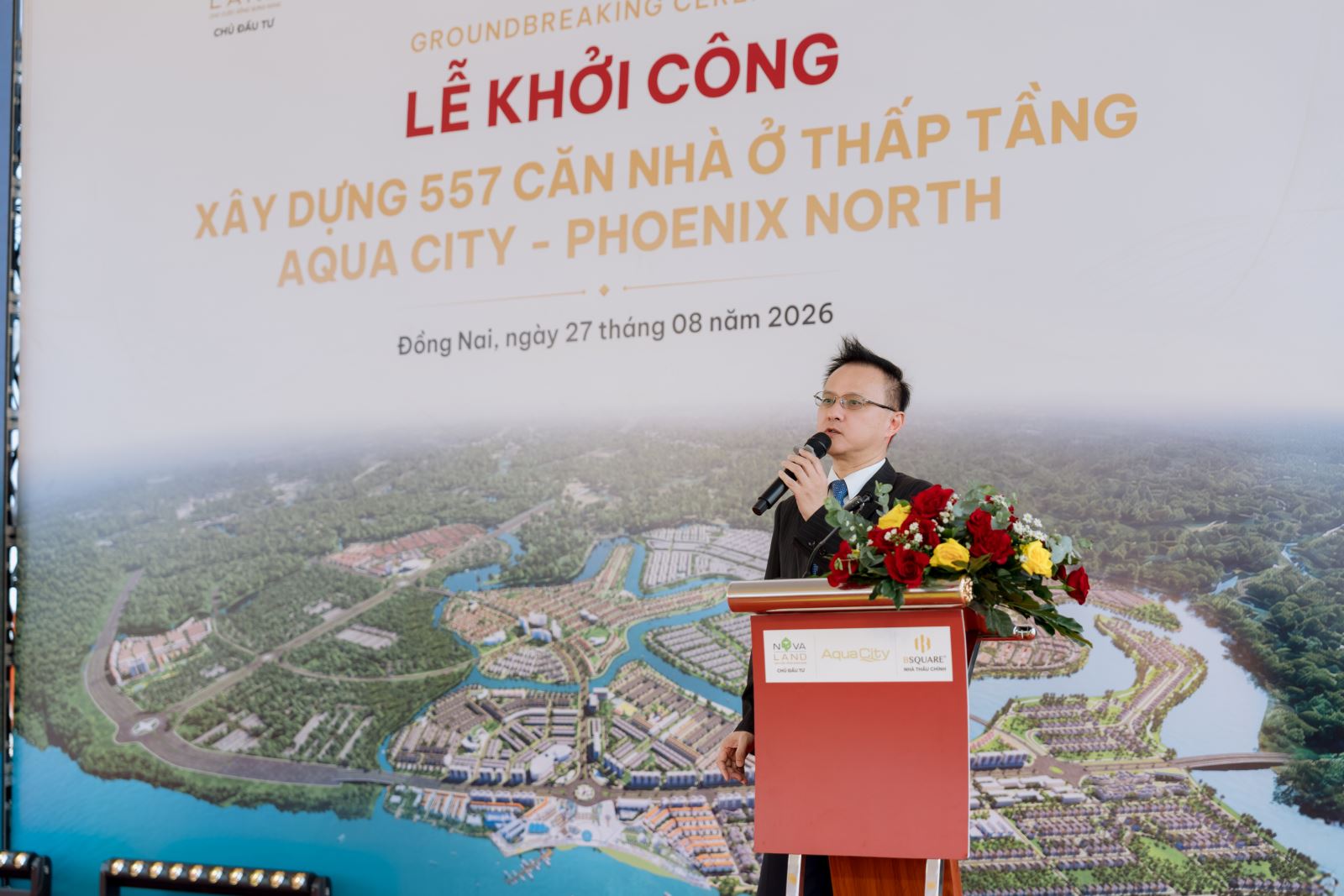 Ông Jiang Hui, Chủ tịch CCCMC, phát biểu tại lễ khởi công xây dựng 557 căn nhà ở thấp tầng tại Aqua City - Phoenix North, Đồng Nai, ngày 27/8/2026.